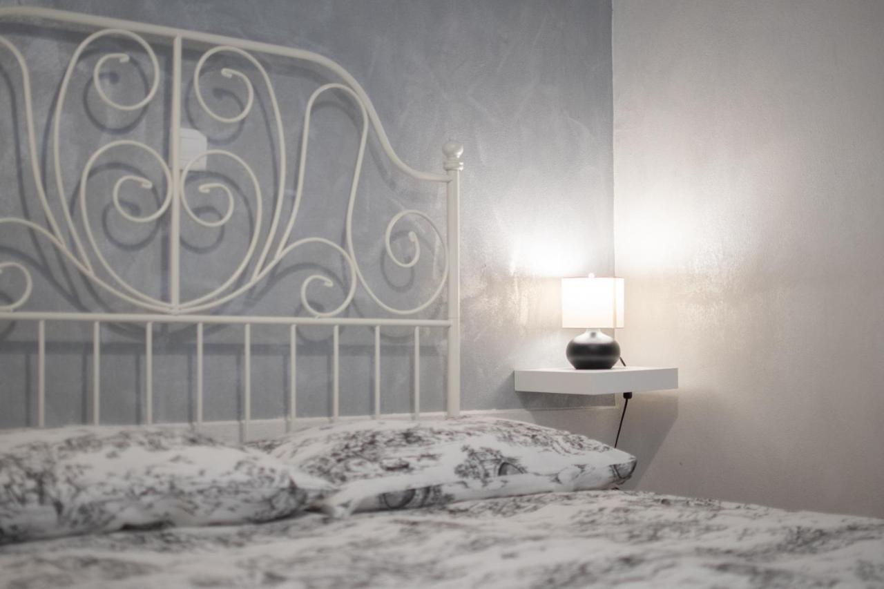Apartments Nesatcium بولا المظهر الخارجي الصورة